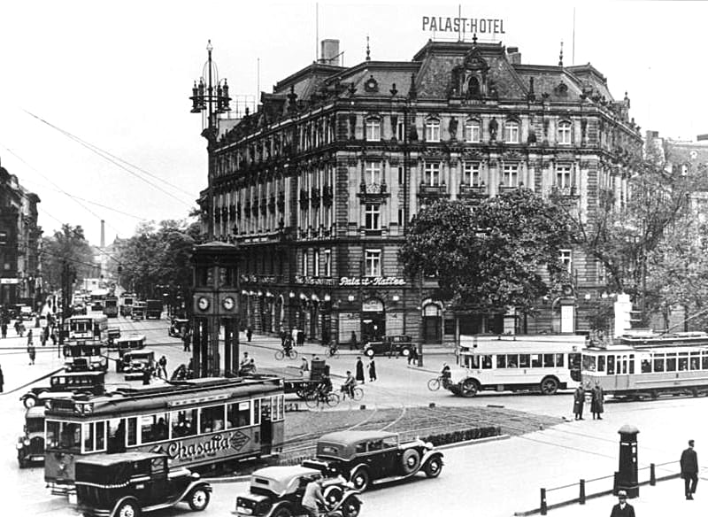 Historische Verkehrsampel am Potsdamer Platz, Aufnahme aus den 1920er-Jahren