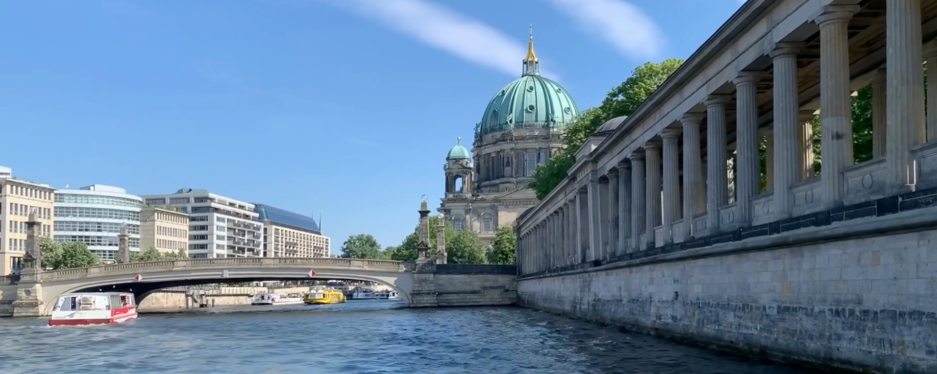 Spreefahrt am Berliner Dom