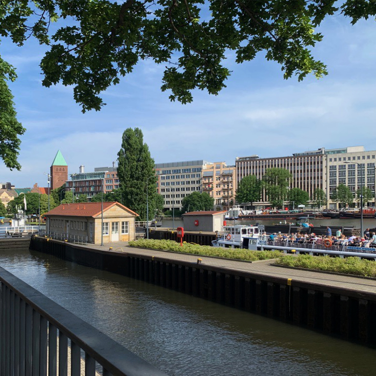 schifffahrt-berlin-muehlendammschleuse