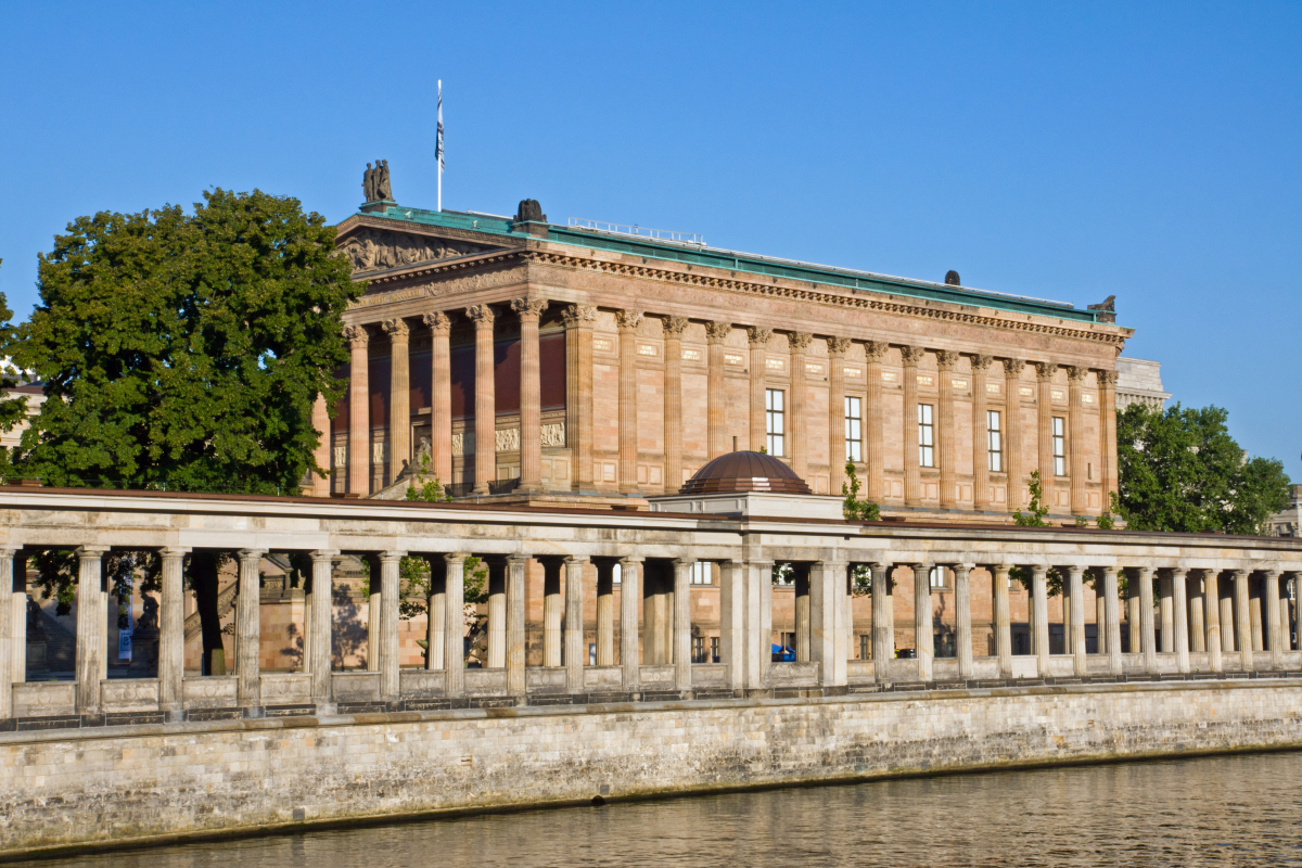Bootstour Berlin Spree Alte Nationalgalerie