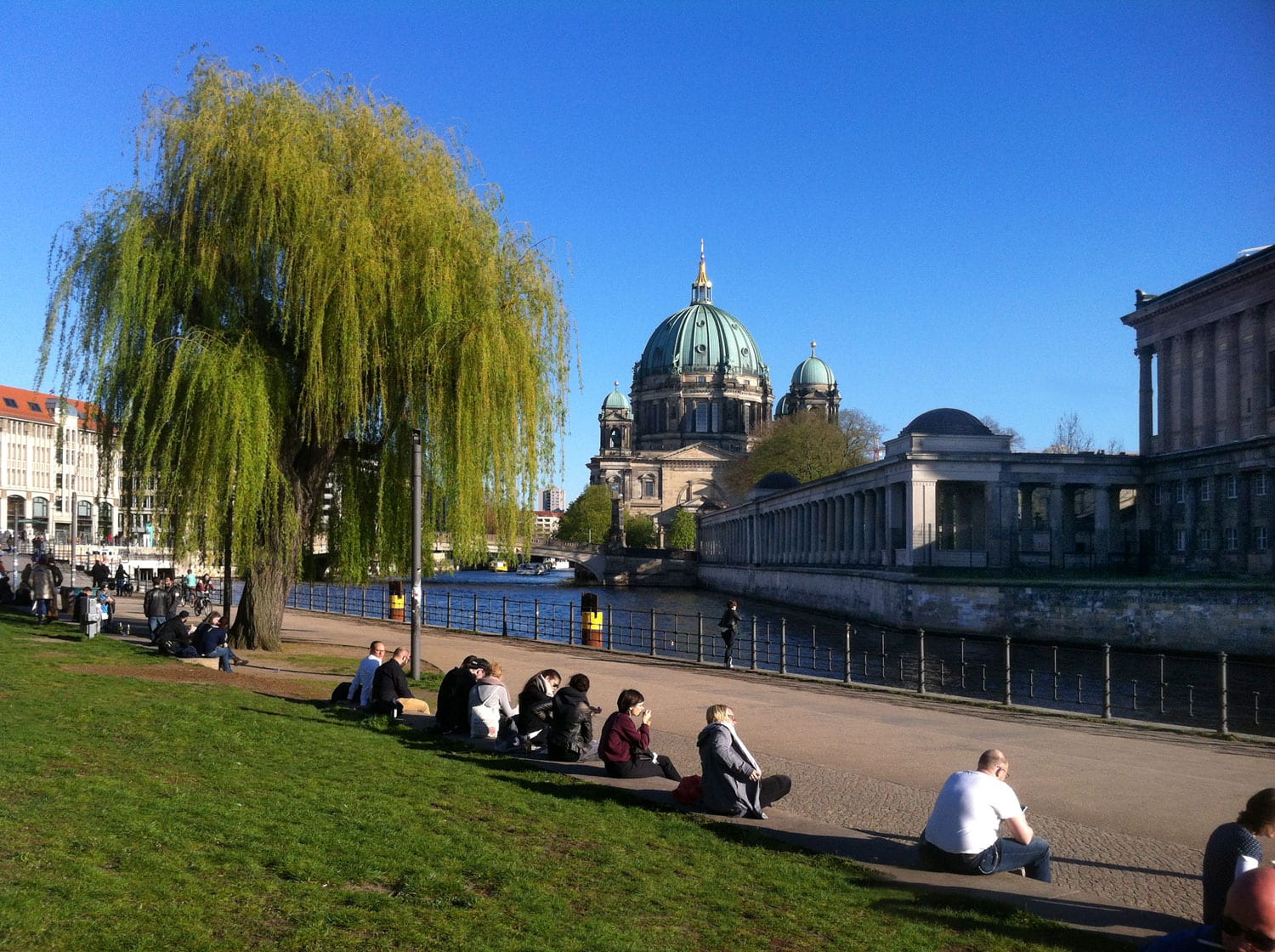 Bootsfahrt auf der Spree – James-Simon-Park